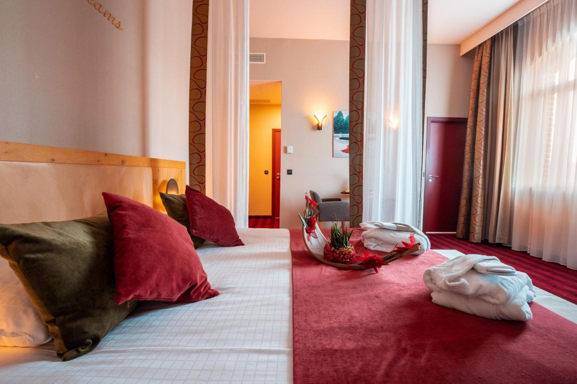Hotel Verviers Van Der Valk Ngoại thất bức ảnh