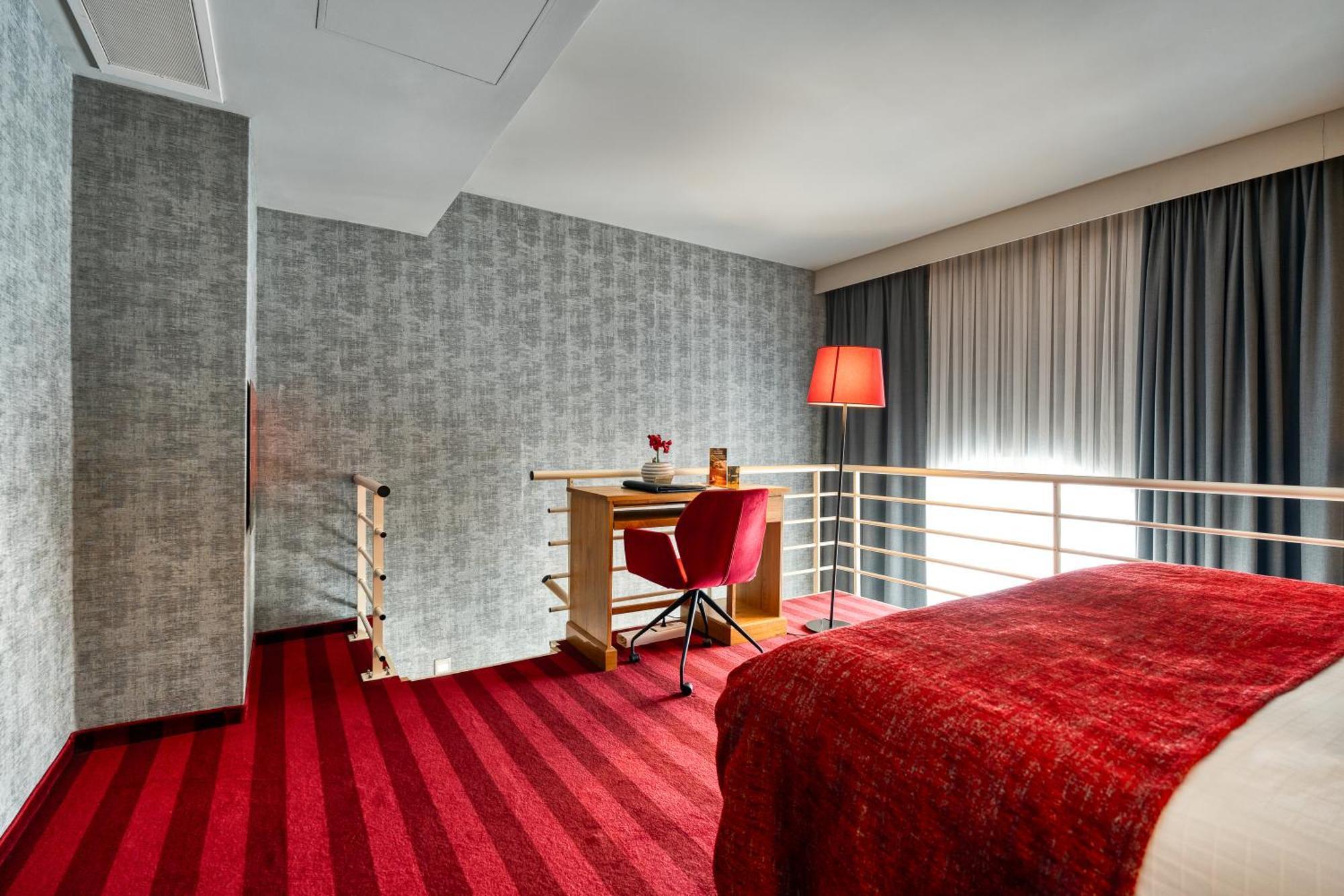 Hotel Verviers Van Der Valk Ngoại thất bức ảnh
